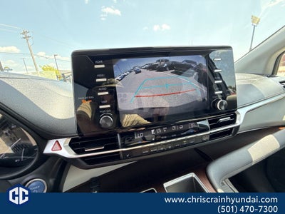 2024 Toyota Sienna XLE 8 Passenger