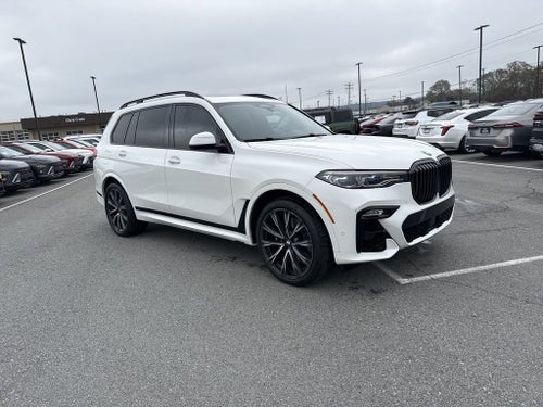 2022 BMW X7 M50i