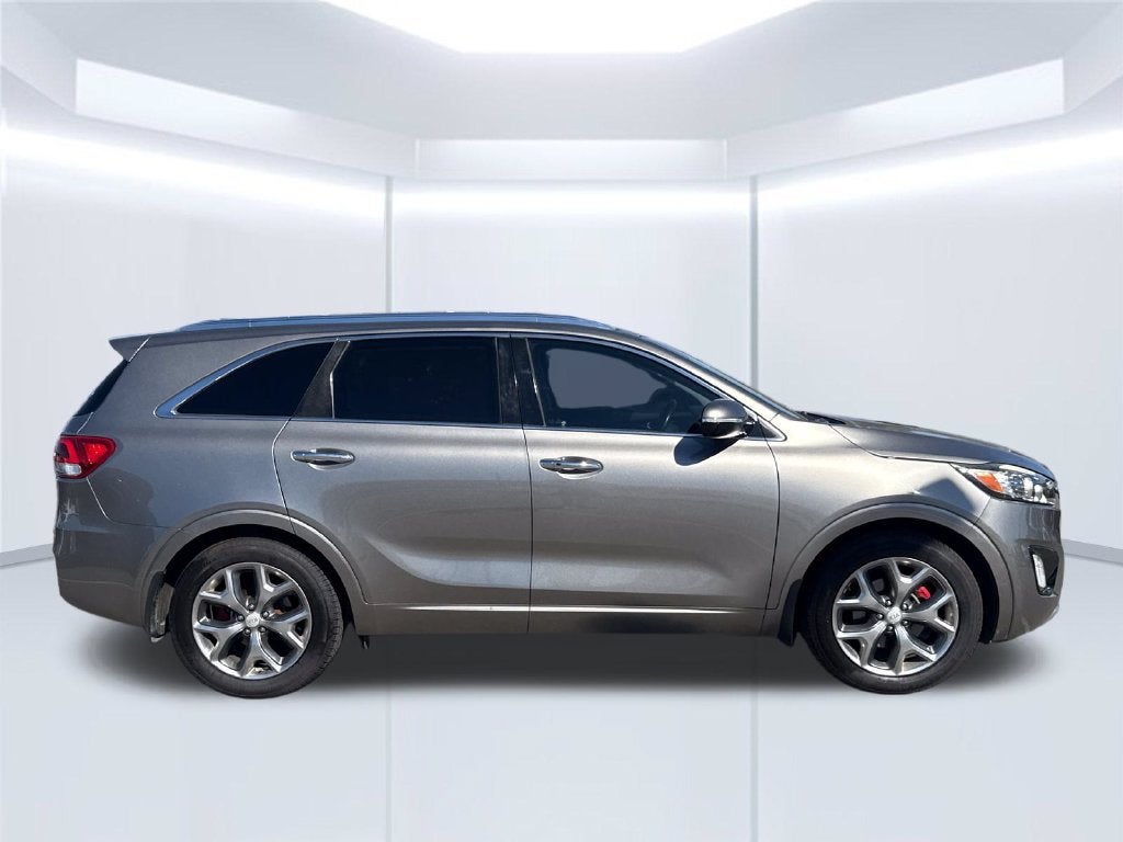 Used 2016 Kia Sorento SX with VIN 5XYPK4A56GG115099 for sale in Conway, AR