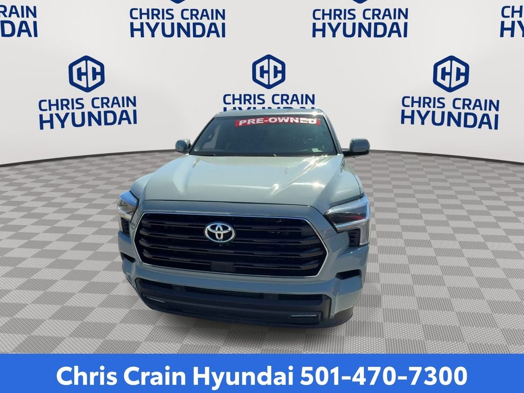 2025 Toyota Sequoia SR5