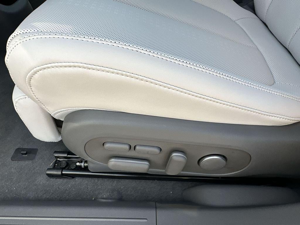 2025 Hyundai IONIQ 5 Limited