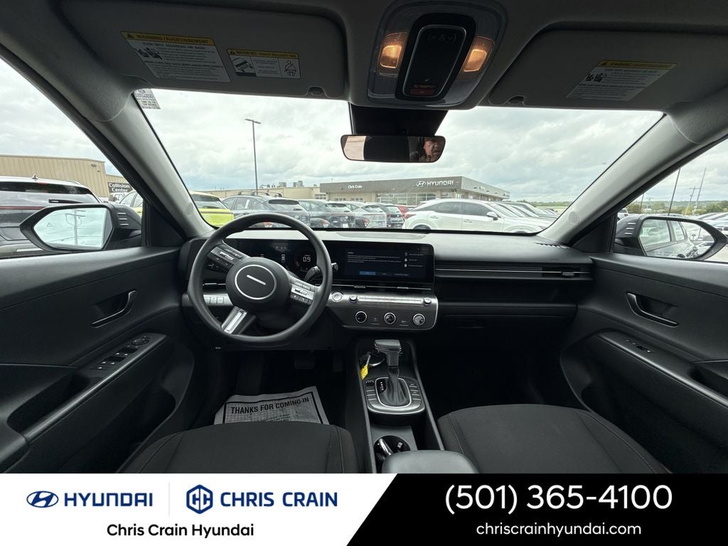 2025 Hyundai KONA SE