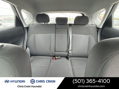 2025 Hyundai KONA SE