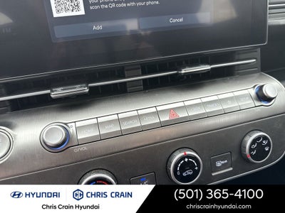 2025 Hyundai KONA SE