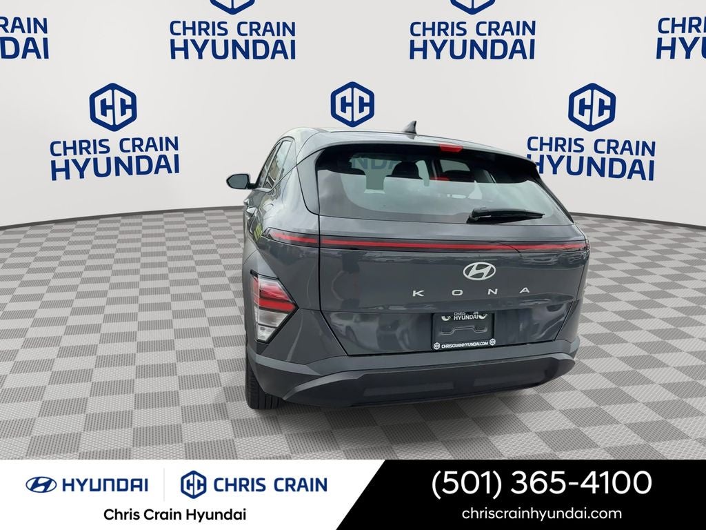 2025 Hyundai KONA SE