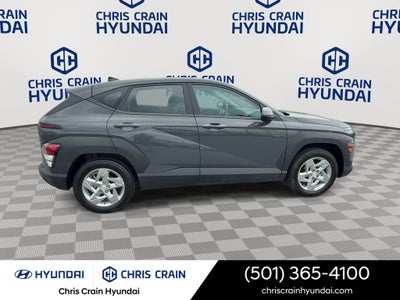 2025 Hyundai KONA SE