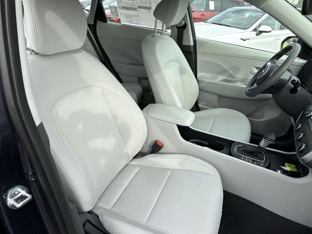 2026 Hyundai KONA SE FWD