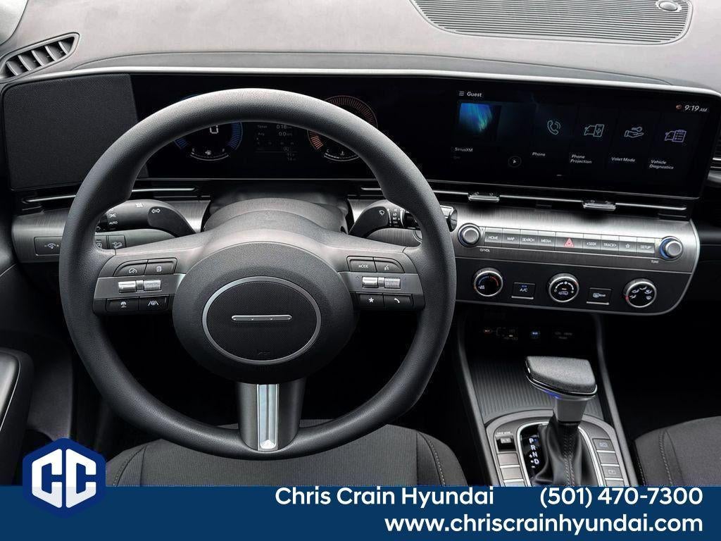 2026 Hyundai KONA SE FWD