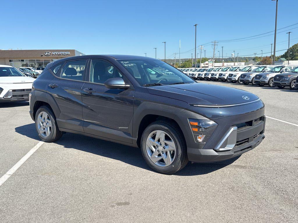 2027 Hyundai KONA SE FWD