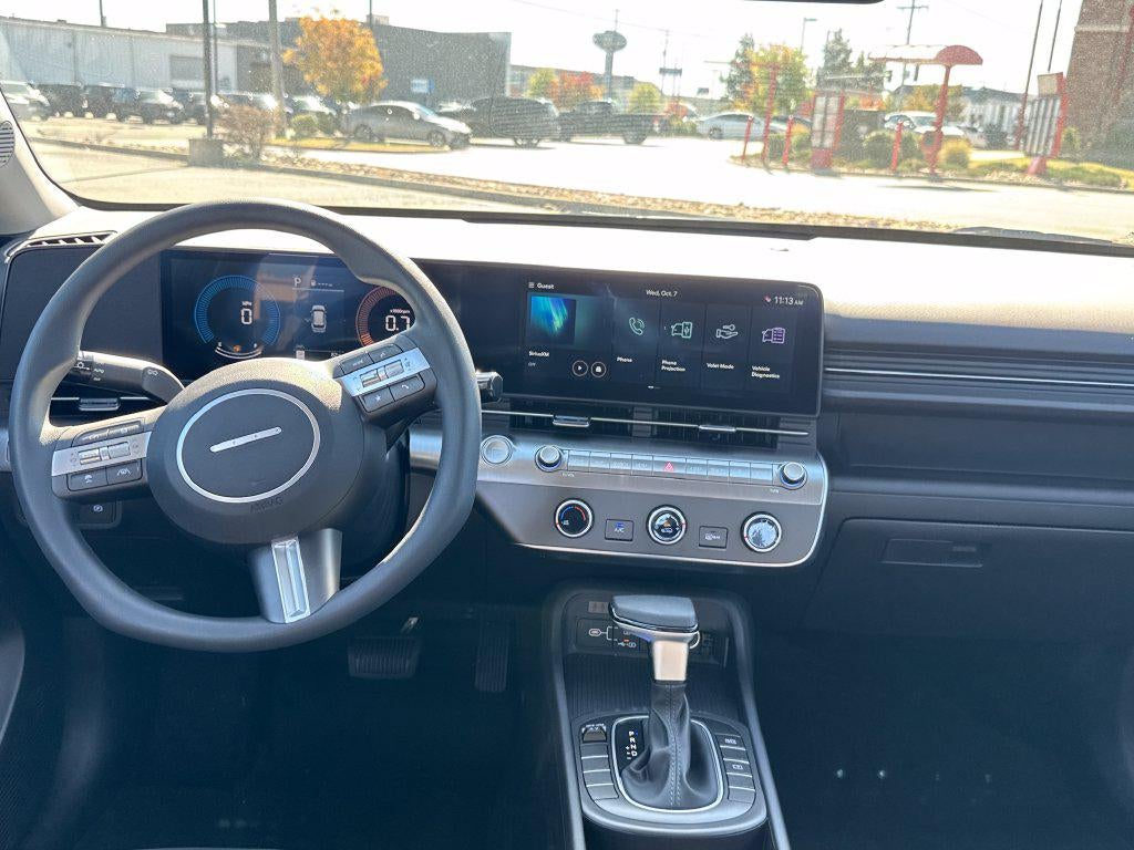 2027 Hyundai KONA SE FWD