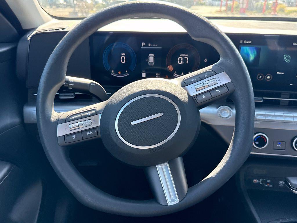 2027 Hyundai KONA SE FWD