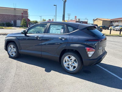 2027 Hyundai KONA SE FWD