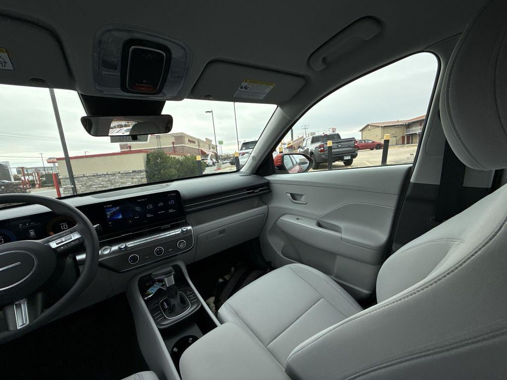 2026 Hyundai KONA SE FWD