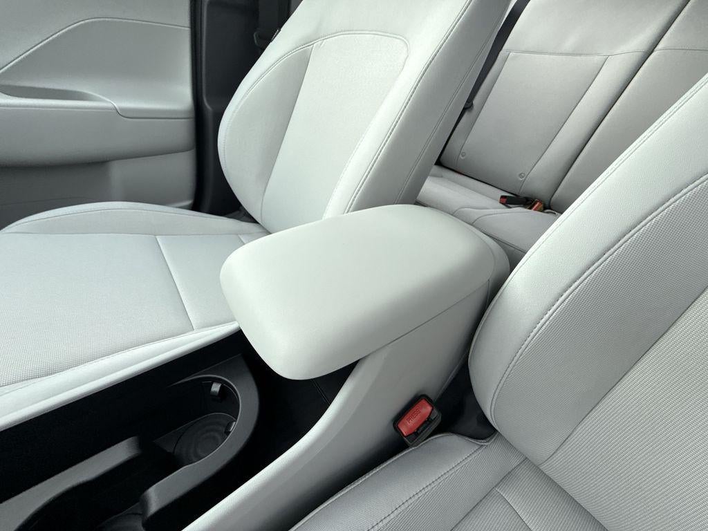 2026 Hyundai KONA SE FWD