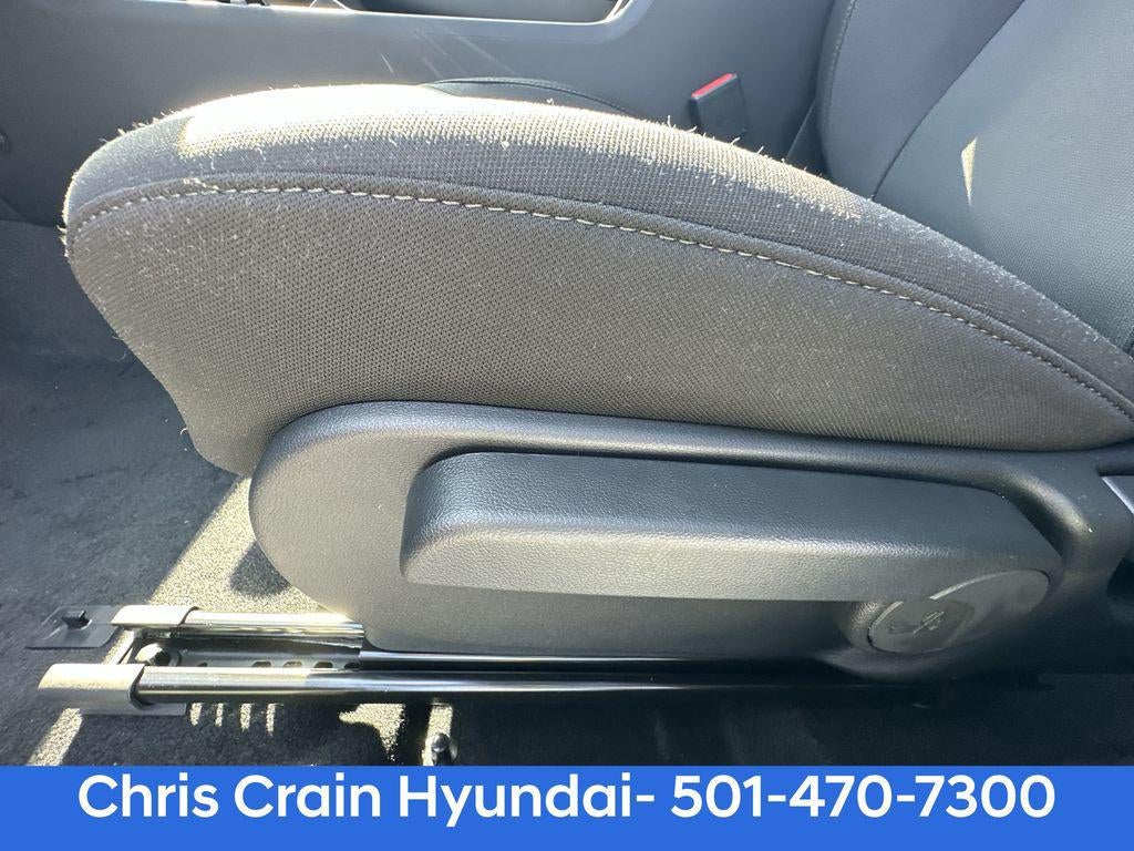 2026 Hyundai KONA SE FWD