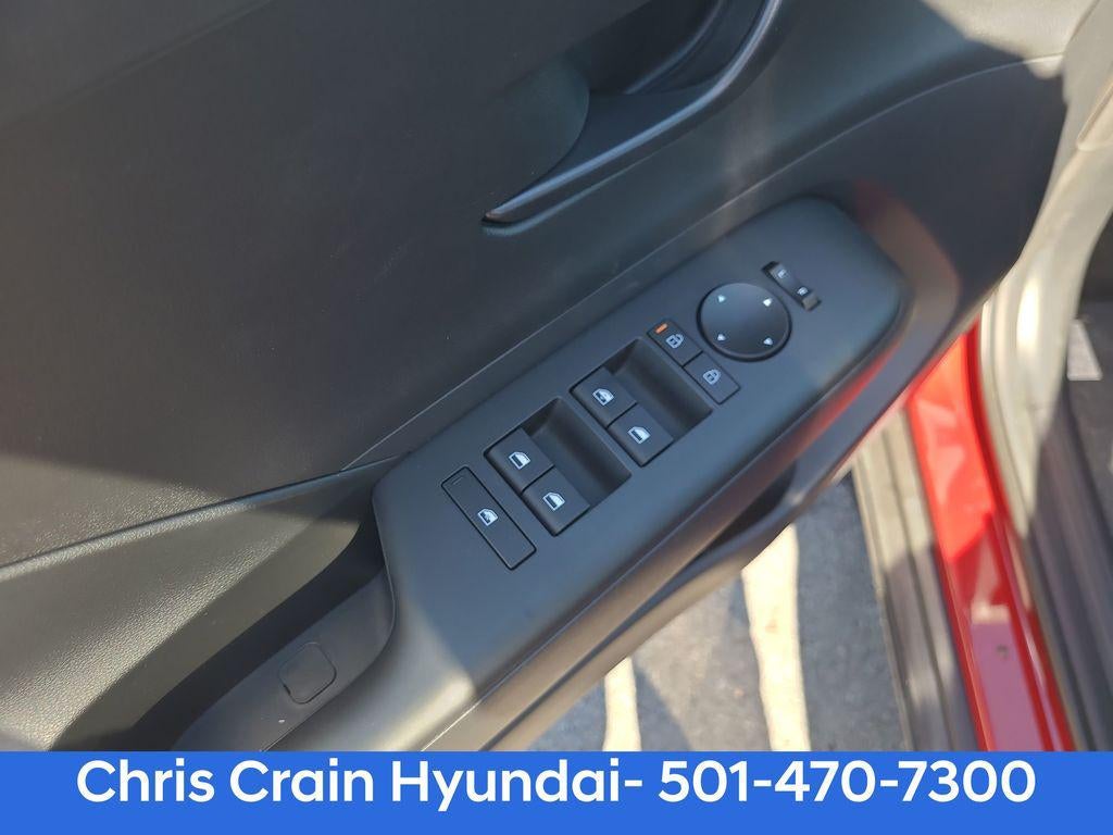 2026 Hyundai KONA SE FWD
