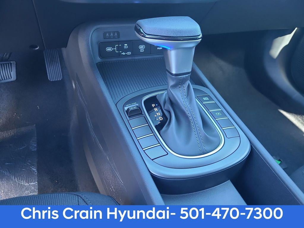 2026 Hyundai KONA SE FWD