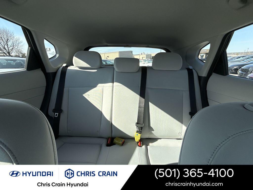 2026 Hyundai KONA SE FWD