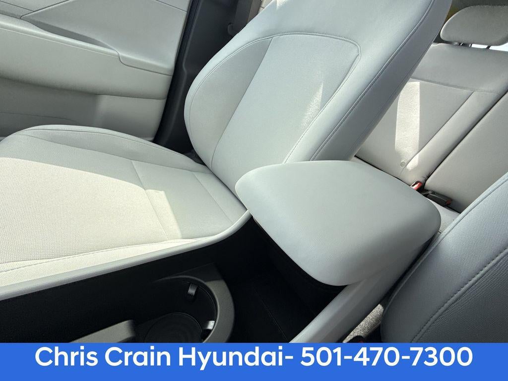 2026 Hyundai KONA SE FWD