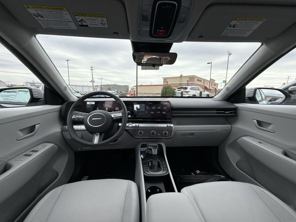 2026 Hyundai KONA SE FWD