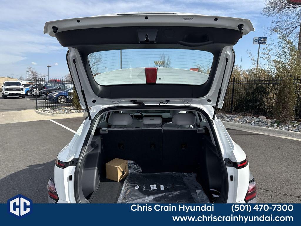 2026 Hyundai KONA SE AWD