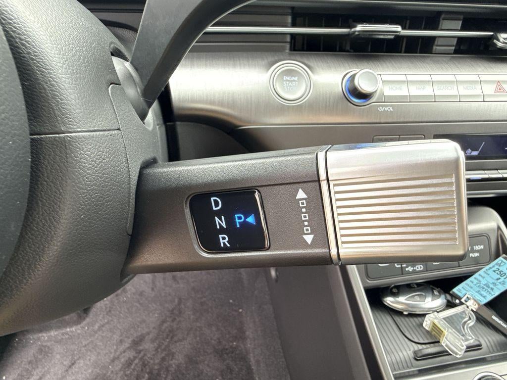 2026 Hyundai KONA SEL Premium FWD