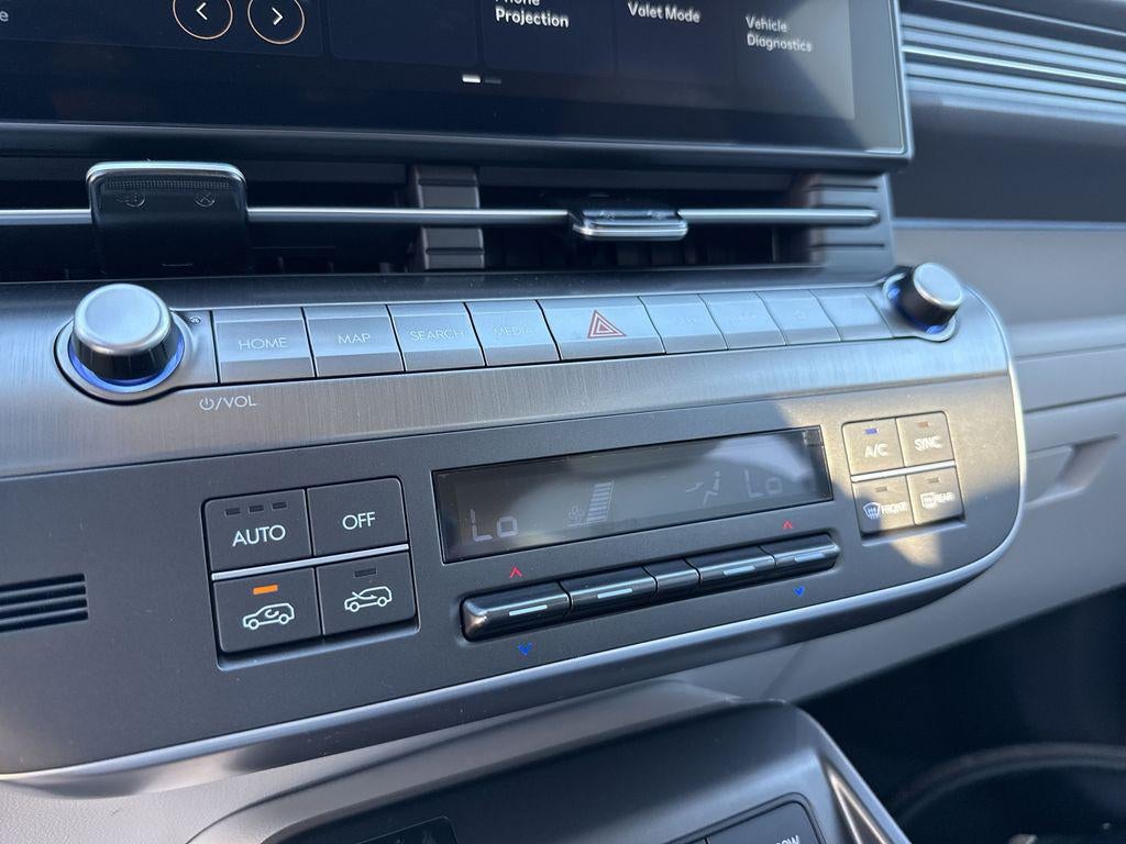 2026 Hyundai KONA SEL Premium FWD