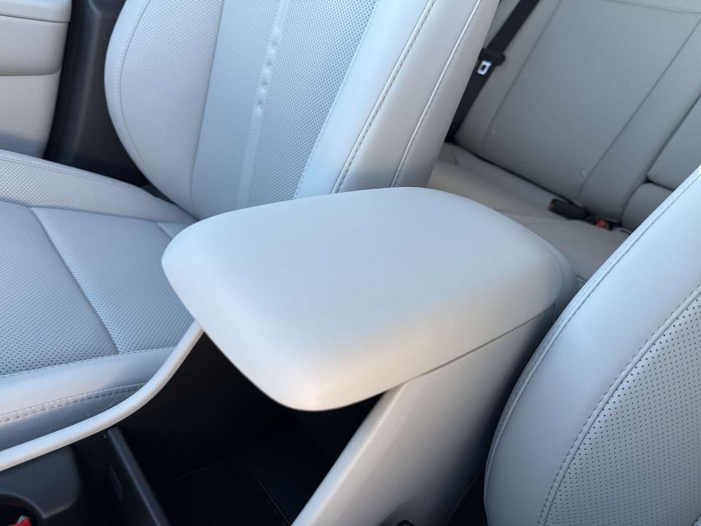 2026 Hyundai KONA SEL Premium FWD