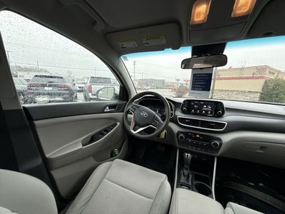 2020 Hyundai TUCSON SE