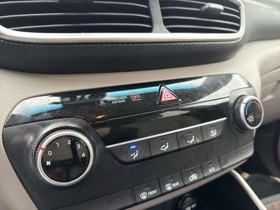 2020 Hyundai TUCSON SE