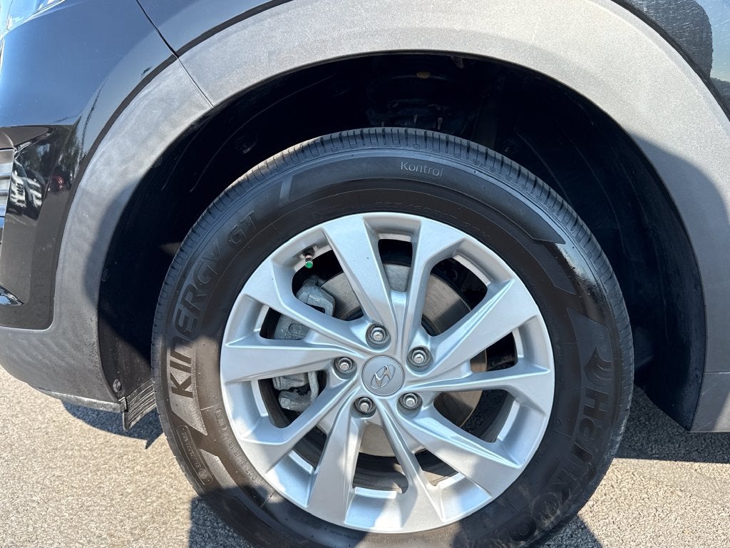 2021 Hyundai TUCSON SE