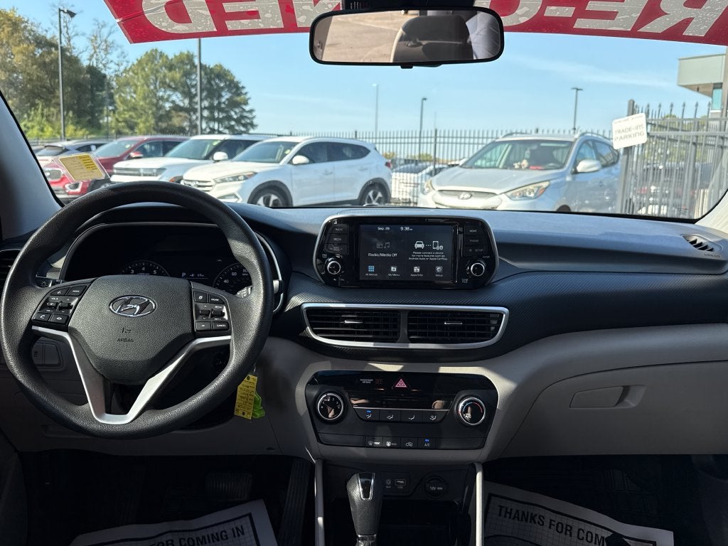 2021 Hyundai TUCSON SE