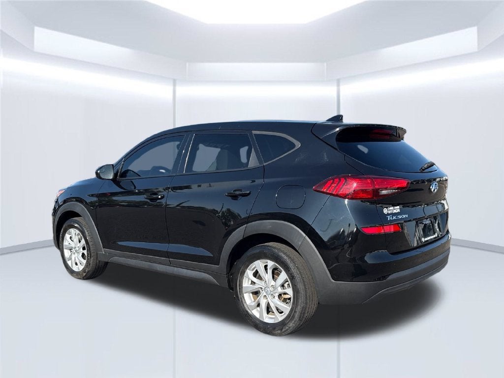 2021 Hyundai TUCSON SE