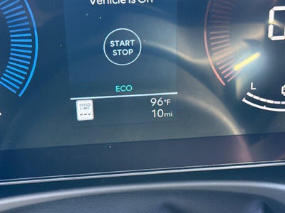 2026 Hyundai TUCSON HYBRID SE
