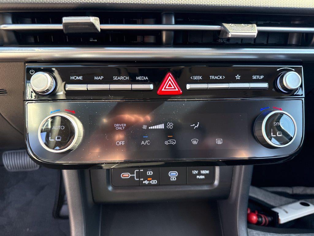 2026 Hyundai TUCSON HYBRID SE