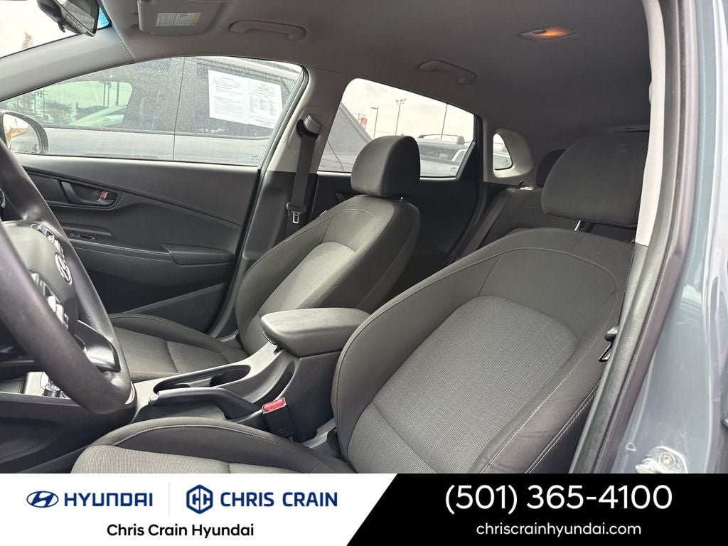 2022 Hyundai KONA SEL