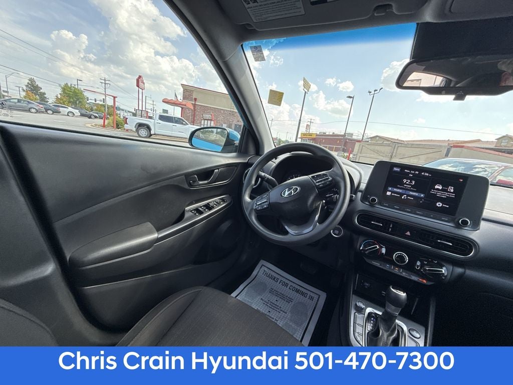 2022 Hyundai KONA SEL