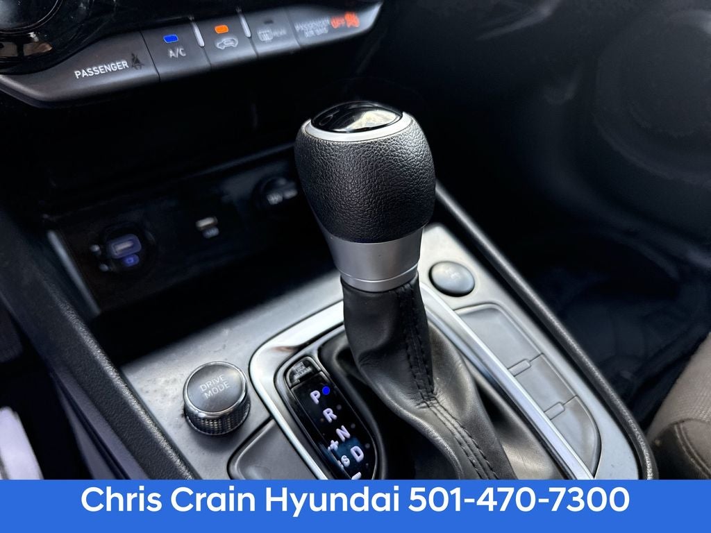 2022 Hyundai KONA SEL