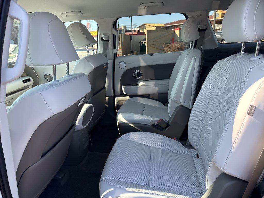 2027 Hyundai PALISADE SEL FWD
