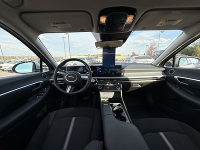 2024 Hyundai SONATA HYBRID SEL