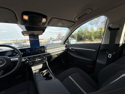 2024 Hyundai SONATA HYBRID SEL