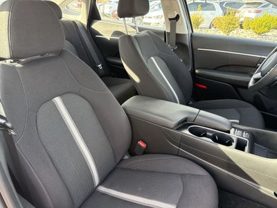 2024 Hyundai SONATA HYBRID SEL