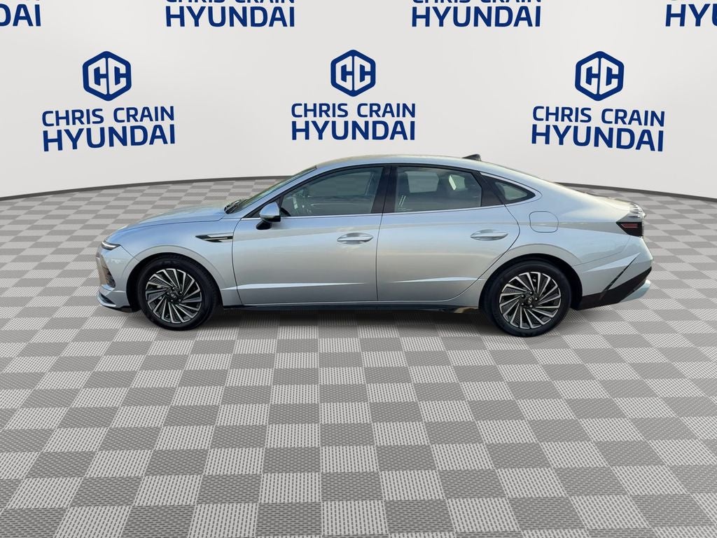 2024 Hyundai SONATA HYBRID SEL