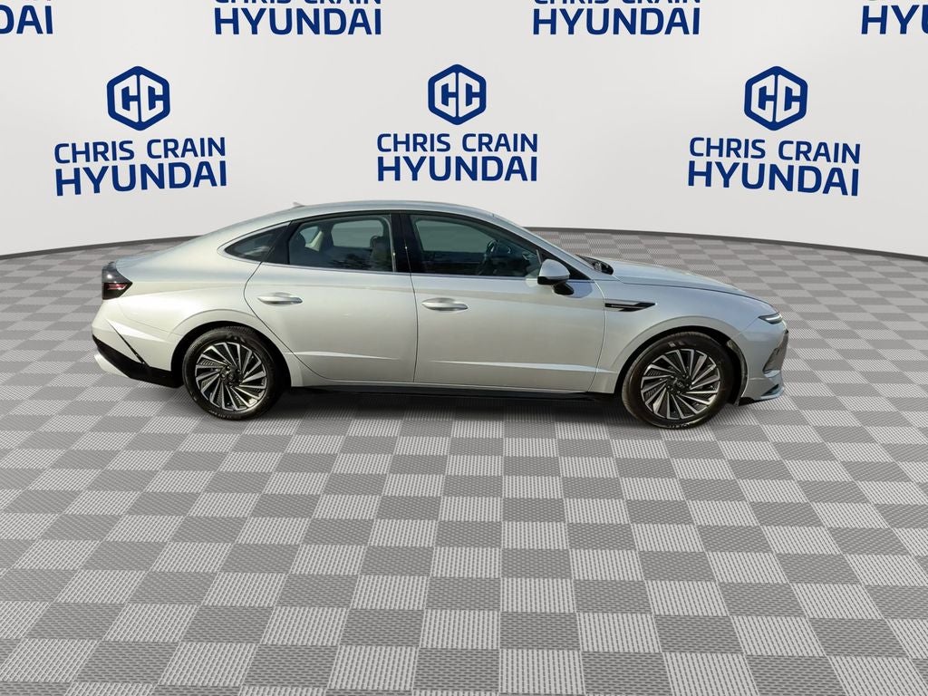 2024 Hyundai SONATA HYBRID SEL