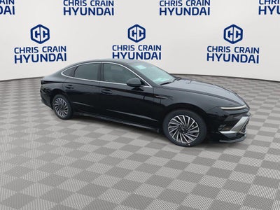 2025 Hyundai SONATA HYBRID SEL