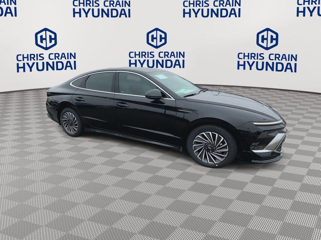 2025 Hyundai SONATA HYBRID SEL