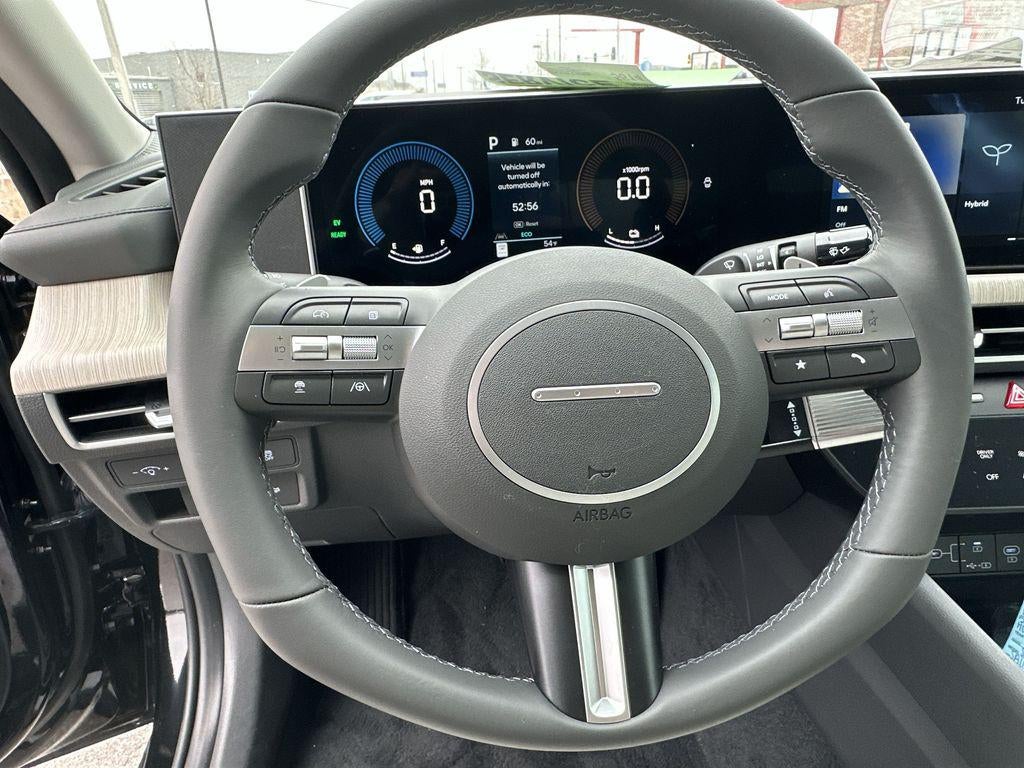2025 Hyundai SONATA HYBRID SEL