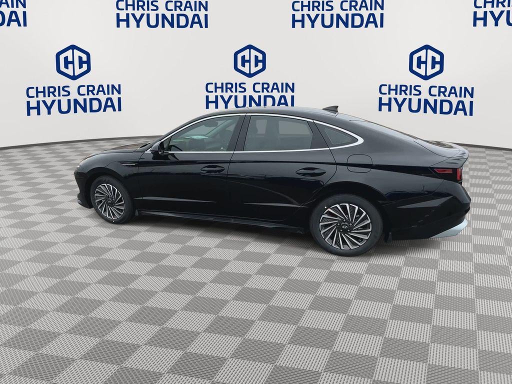 2025 Hyundai SONATA HYBRID SEL