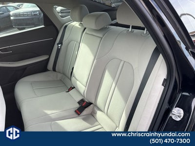 2024 Hyundai SONATA HYBRID SEL