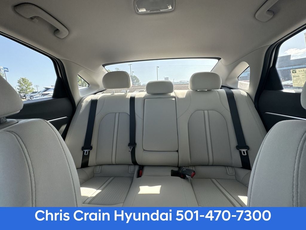 2025 Hyundai SONATA HYBRID SEL